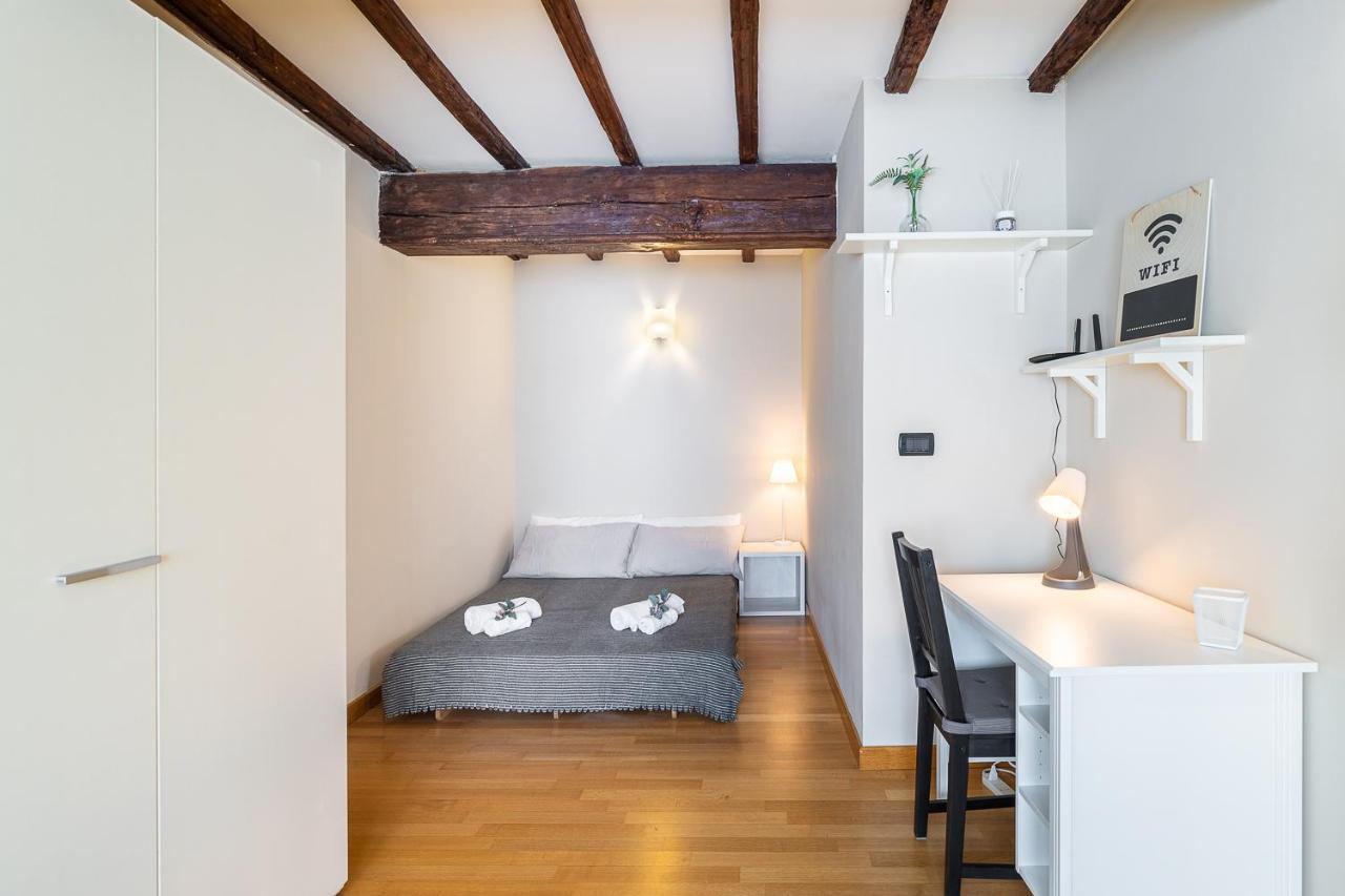 Mazzarri Suites - Centro Storico Turin Exterior photo